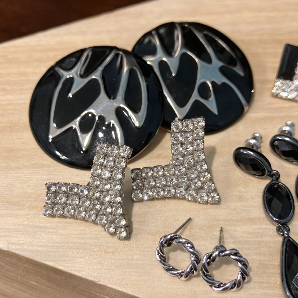Black and Silver Earrings Bundle of 10 Pairs sparkly rhinestones - Picture 4 of 12